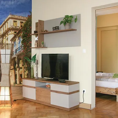 One-bedroom In Rothenburg Apartment